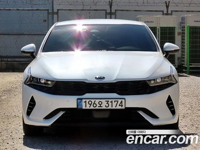 Kia K5 Noblesse