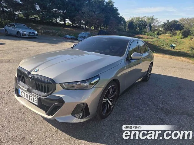 BMW 5-Series 530i xDrive M Sport