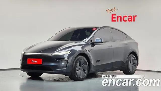 Tesla Model Y RWD