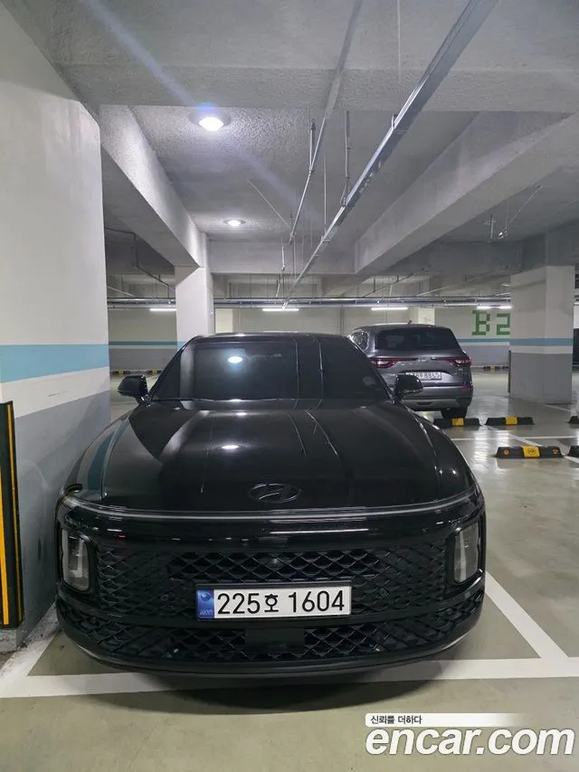 Hyundai Grandeur Calligraphy