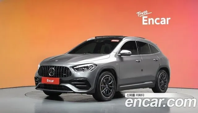 Mercedes-Benz GLA-Class GLA45 AMG 4MATIC+