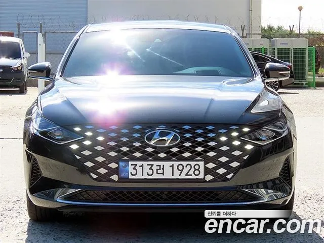 Hyundai Grandeur Exclusive