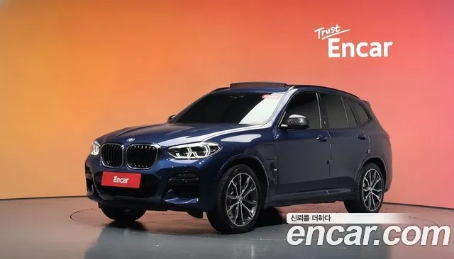 BMW X3 xDrive 30e M sports Online