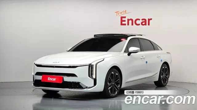 Kia K8 Signature