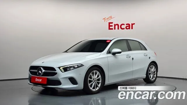 Mercedes-Benz A-Class A220 Hatchback