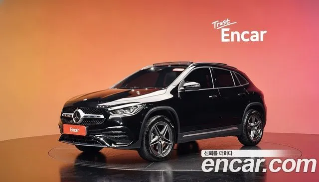 Mercedes-Benz GLA-Class GLA250 4MATIC