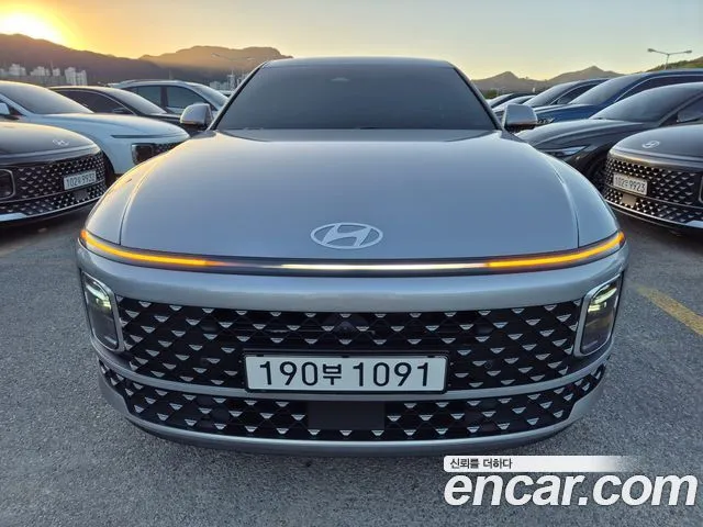 Hyundai Grandeur Exclusive