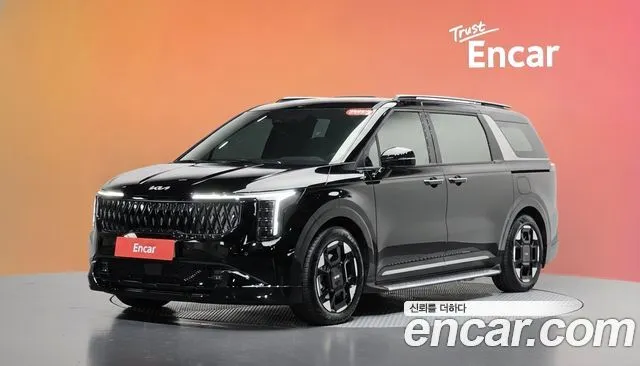 Kia Canival HEV 9seater Signature