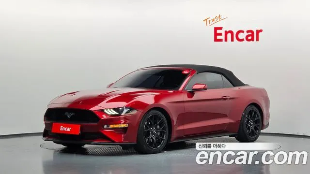 Ford Mustang Convertible