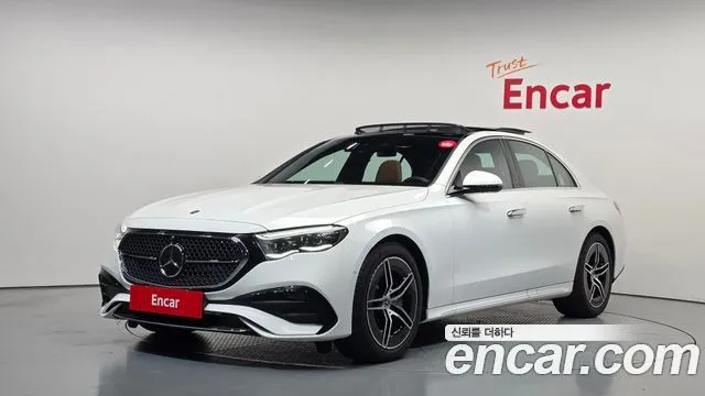 Mercedes-Benz E-Class E300 4MATIC AMG Line