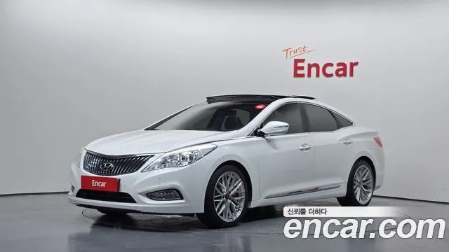 Hyundai Grandeur HG240 Modern