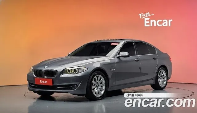 BMW 5-Series 528i