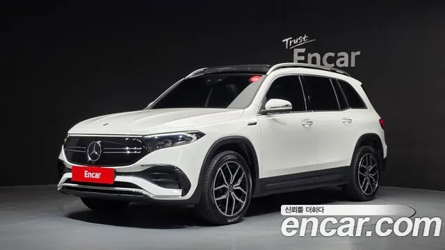 Mercedes-Benz EQB EQB300 4MATIC AMG Line