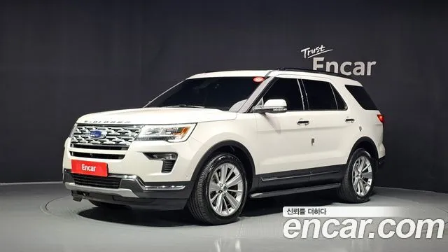 Ford Explorer 2.3 Limited 4WD