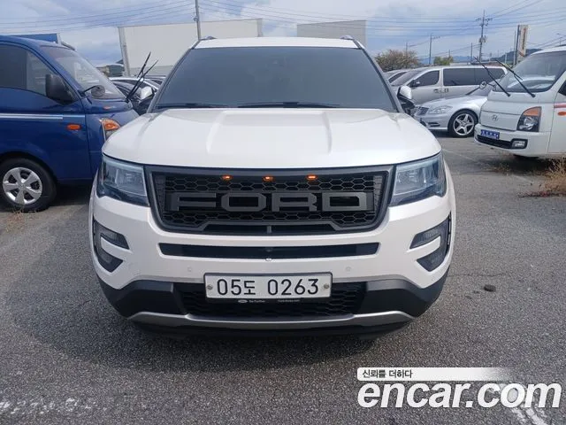 Ford Explorer 2.3 Limited 4WD