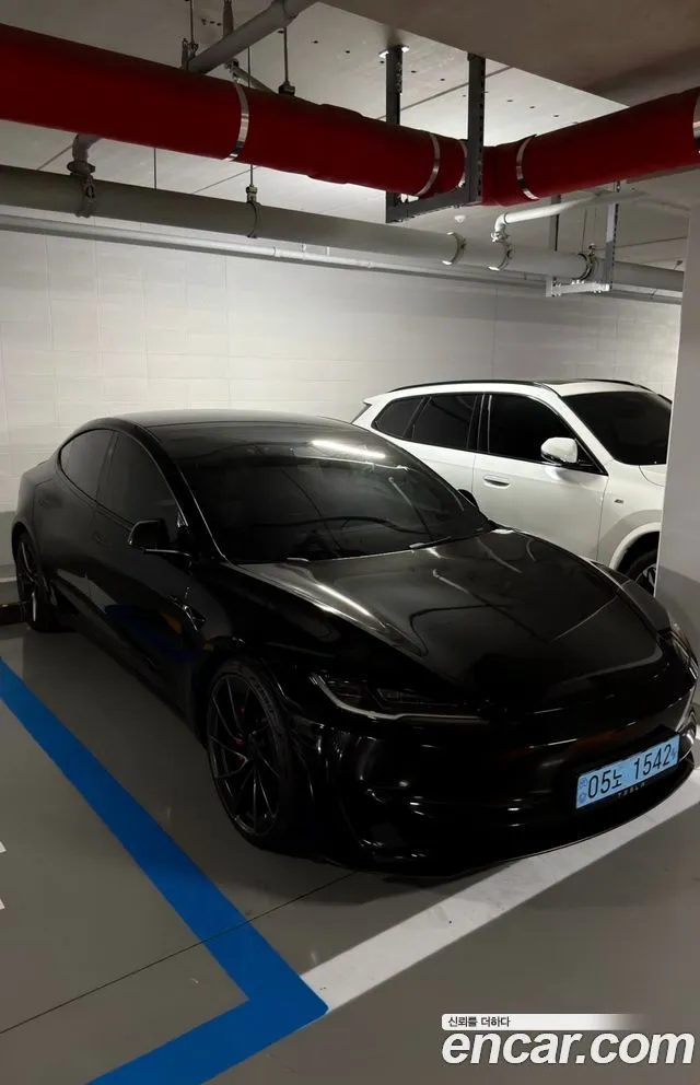 Tesla Model 3 Performance AWD