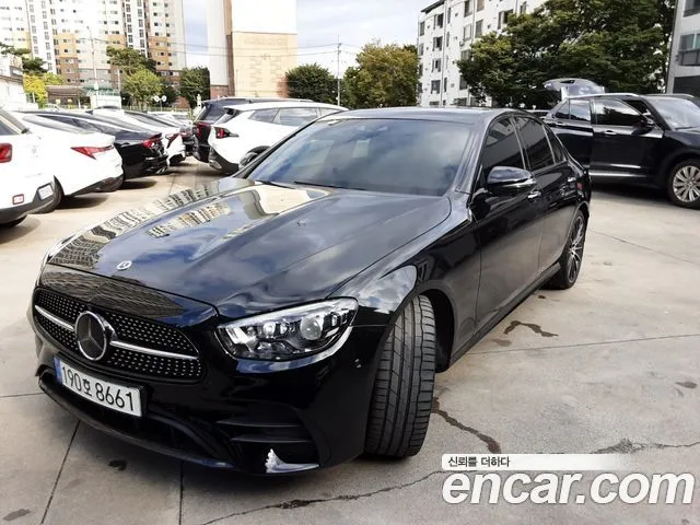 Mercedes-Benz E-Class E350 4MATIC AMG Line