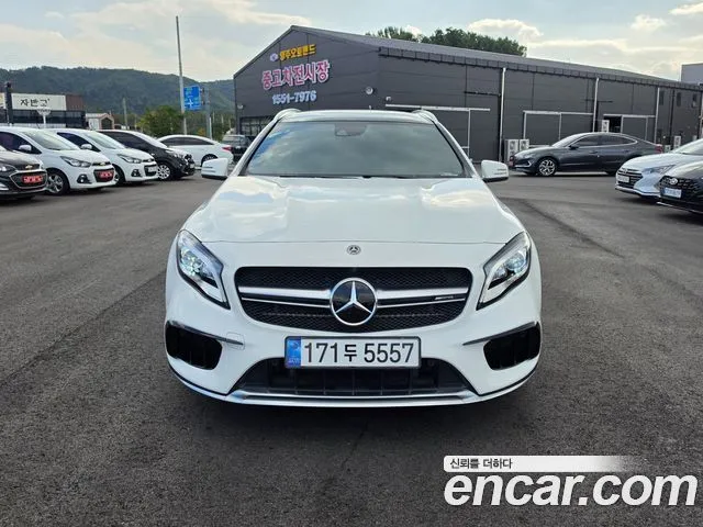 Mercedes-Benz GLA-Class GLA45 AMG 4MATIC