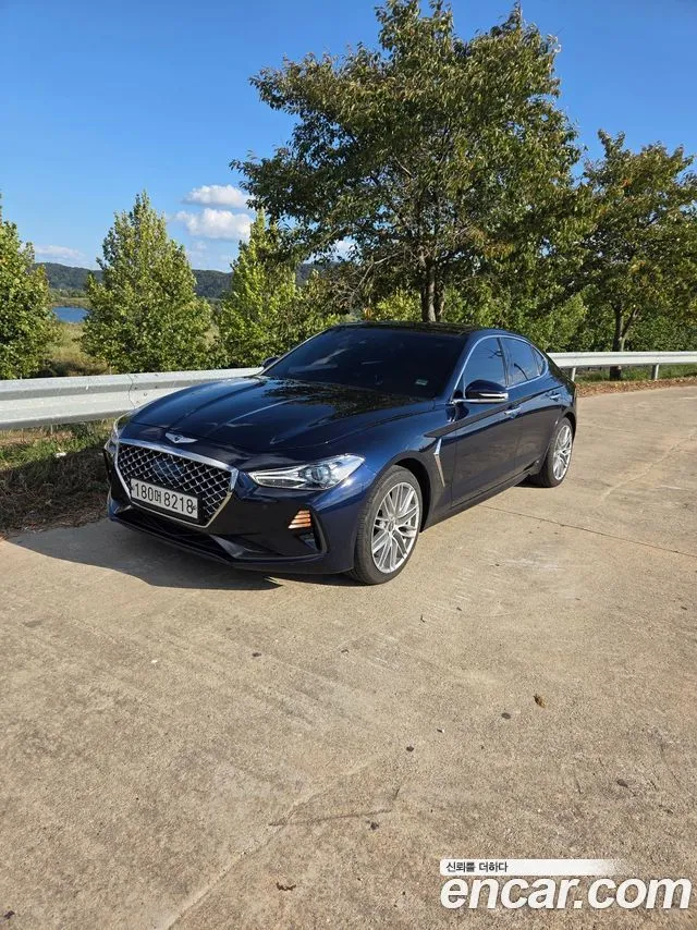 Genesis G70 2.0T AWD