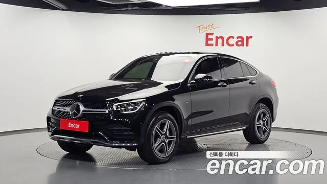 Mercedes-Benz GLC-Class GLC300e 4MATIC Coupe
