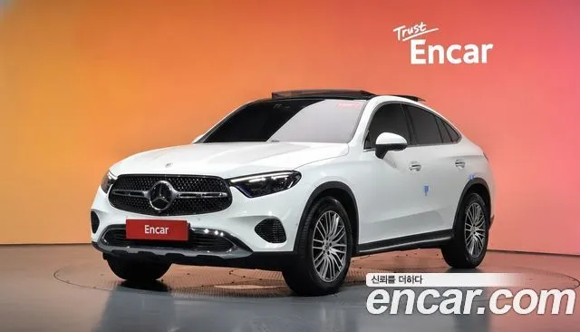 Mercedes-Benz GLC-Class GLC300 4MATIC Avnatgarde Coupe