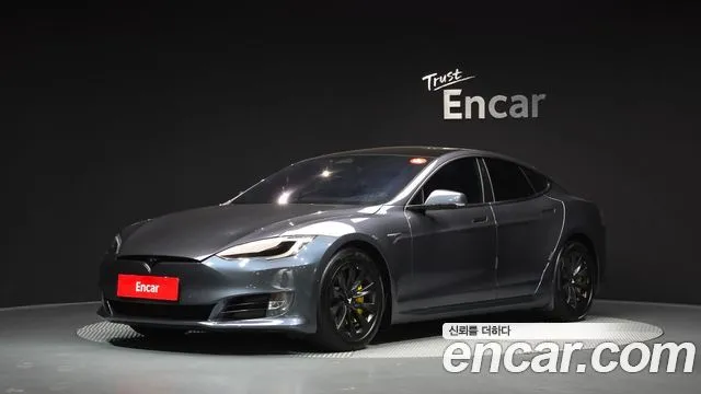 Tesla Model S 90D