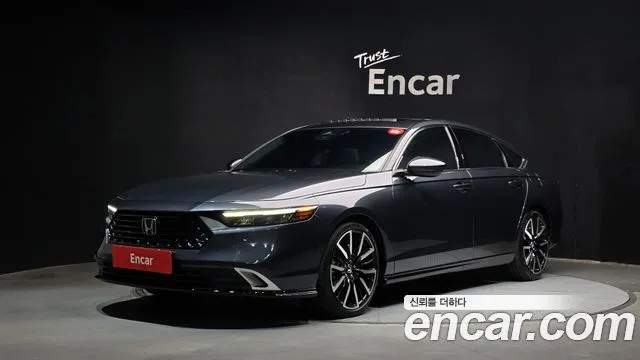 Honda Accord 2.0 Hybrid Touring
