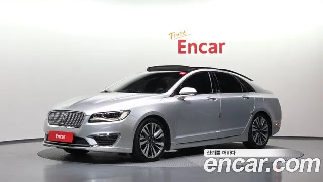 Lincoln MKZ Hybrid