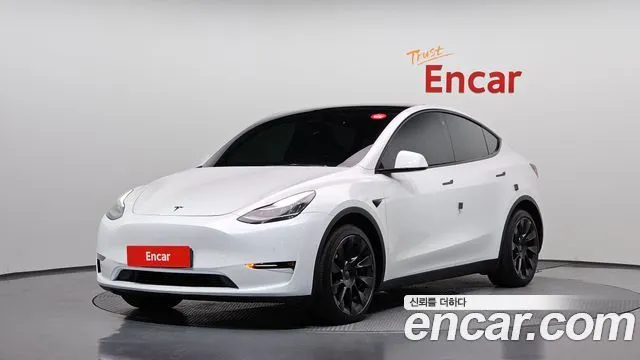 Tesla Model Y Long Range AWD