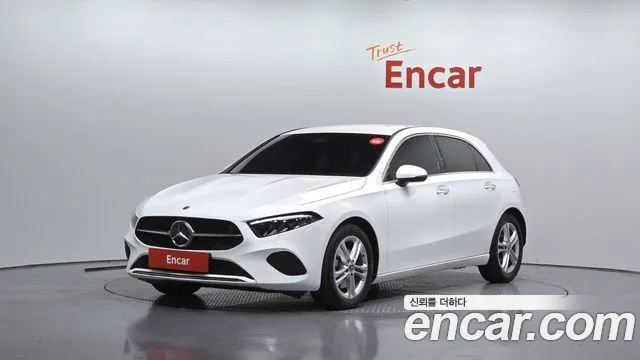Mercedes-Benz A-Class A220 Hatchback
