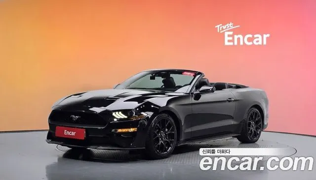 Ford Mustang Convertible