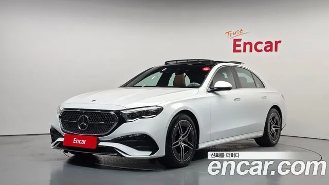 Mercedes-Benz E-Class E300 4MATIC AMG Line