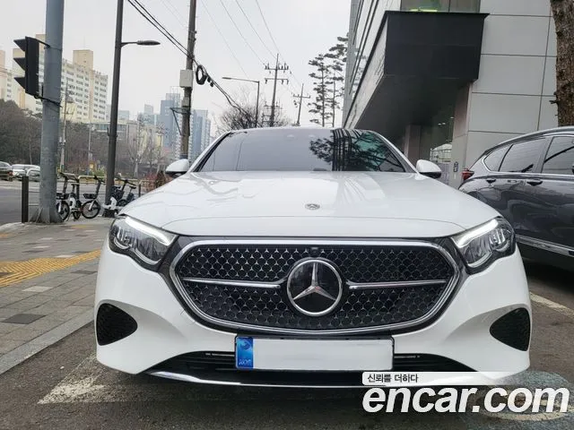 Mercedes-Benz E-Class E200 Avantgarde