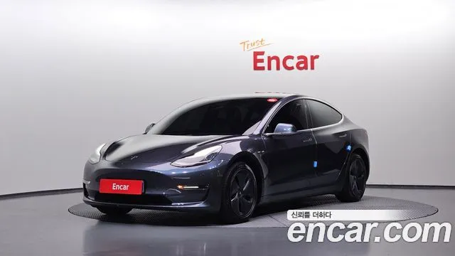 Tesla Model 3 Long Range AWD