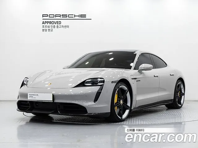 Porsche Taycan Turbo S