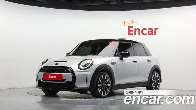 Mini Cooper 5Door Classic
