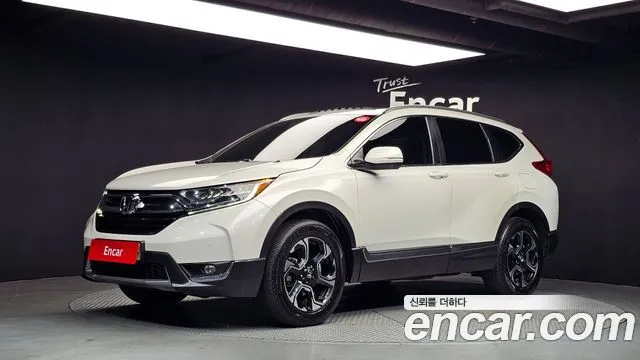 Honda CR-V 1.5 Touring 4WD