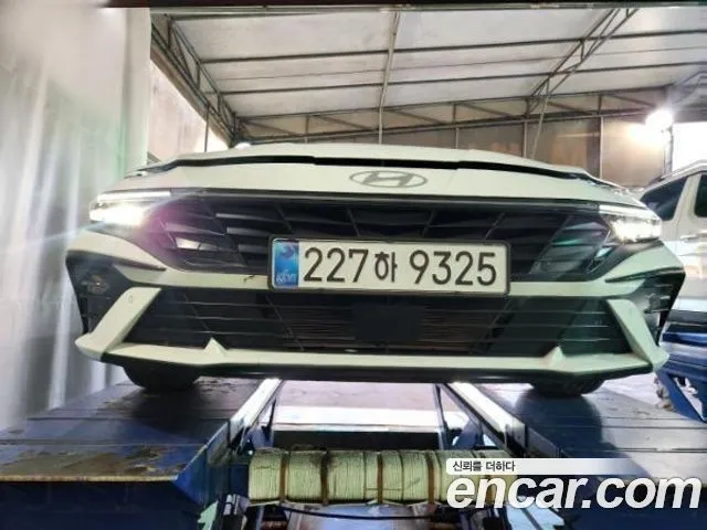 Hyundai AVANTE 1.6