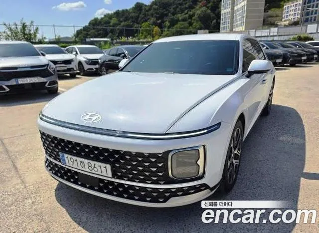 Hyundai Grandeur Premium