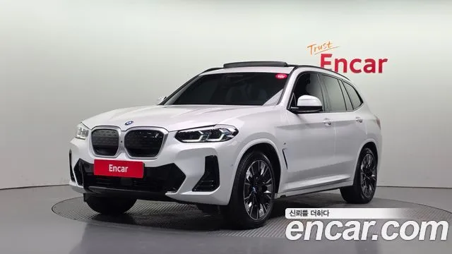 BMW iX3 M Sports