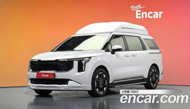 Kia Canival HEV 9-Seater Hi-Limousine
