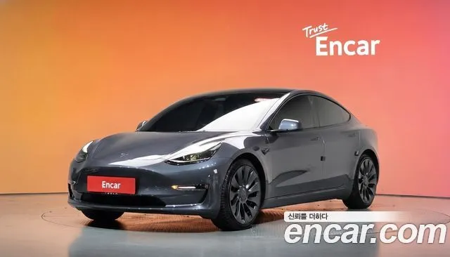 Tesla Model 3 Performance AWD