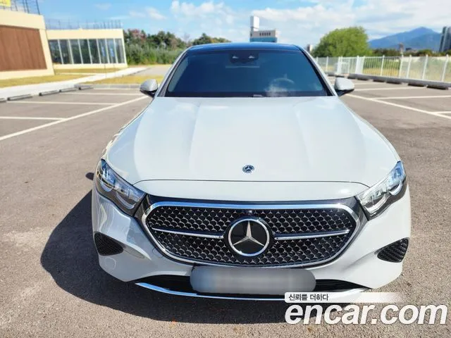 Mercedes-Benz E-Class E200 Avantgarde