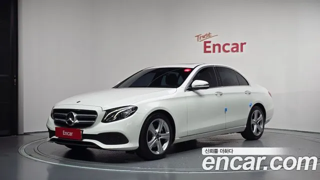 Mercedes-Benz E-Class E200 Avantgarde