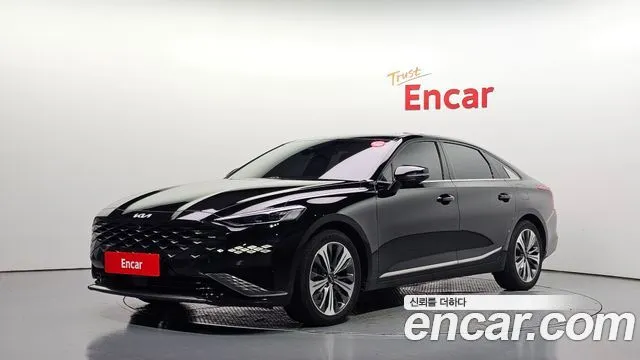 Kia K8 Signature