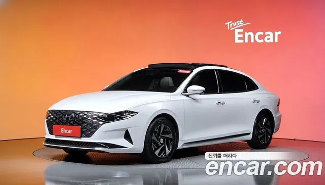 Hyundai Grandeur Le Blanc