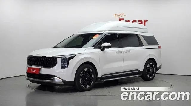 Kia Canival HEV 9-Seater Hi-Limousine