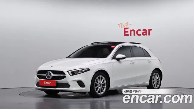 Mercedes-Benz A-Class A220 Hatchback