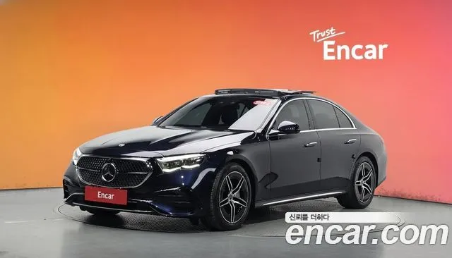 Mercedes-Benz E-Class E300 4MATIC AMG Line