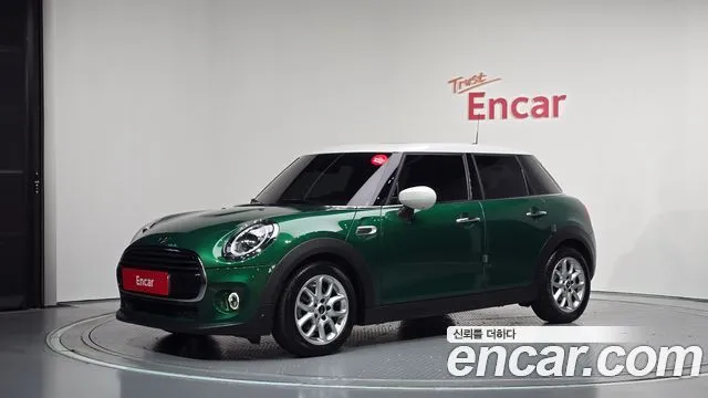 Mini Cooper 5Door HIGH